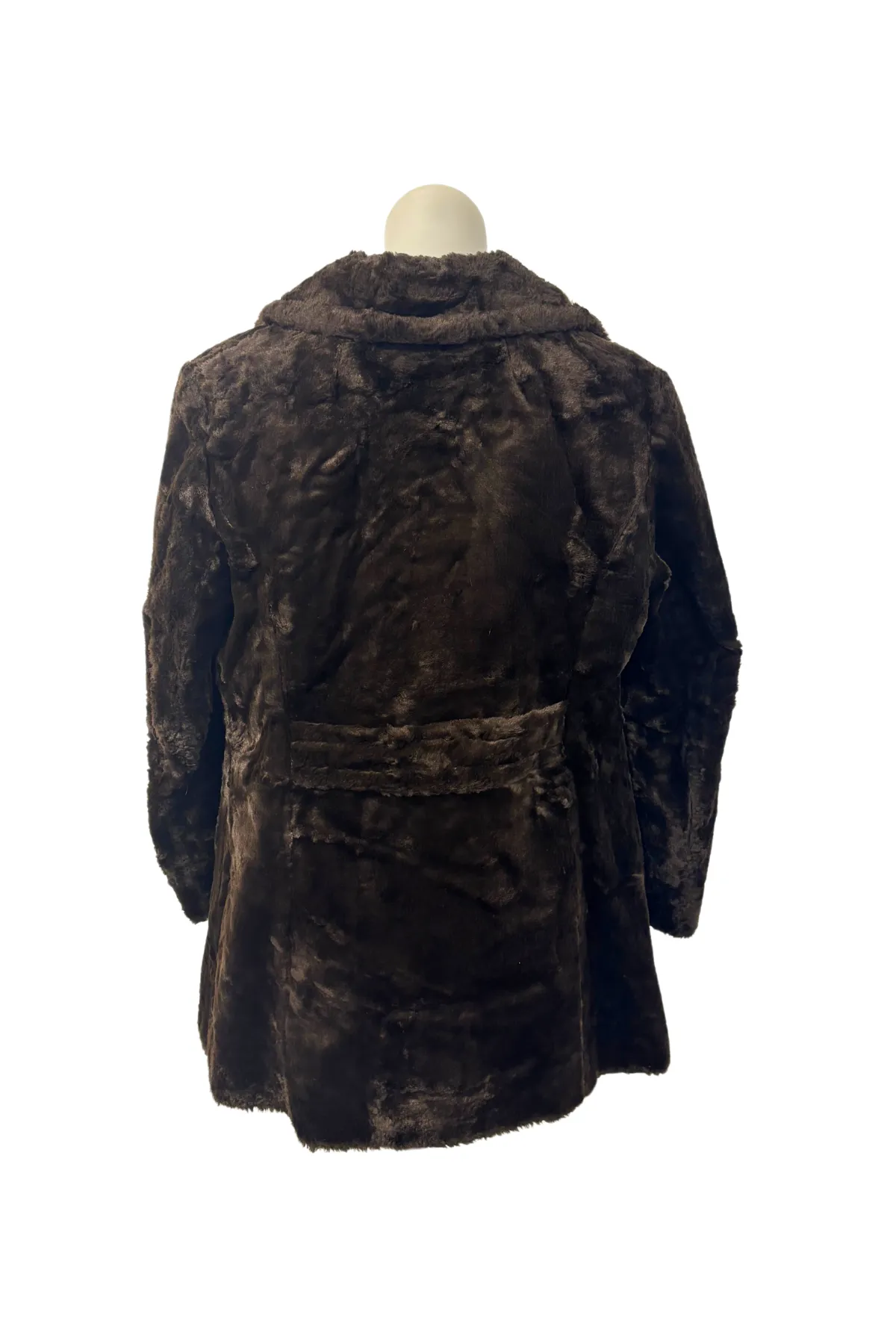 Hilton International NZ made faux fur coat, 16